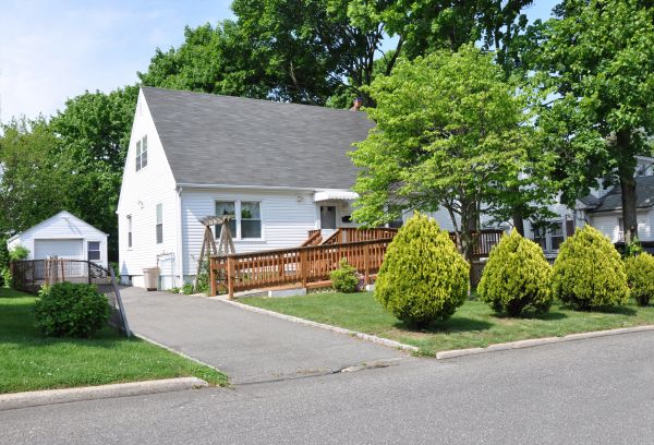 Cost of Deck Ramp Installation in Clayton